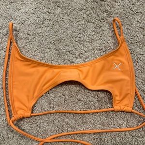 Boutine LA Ochre Split Top